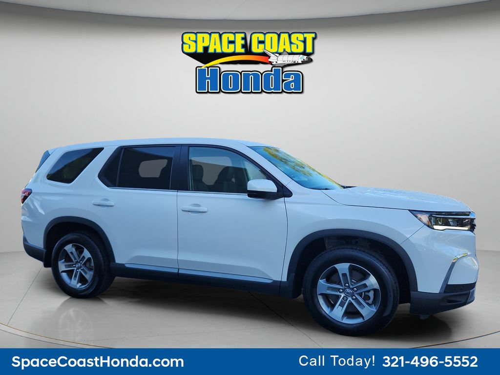 Used 2025 Honda Pilot EX-L image 12