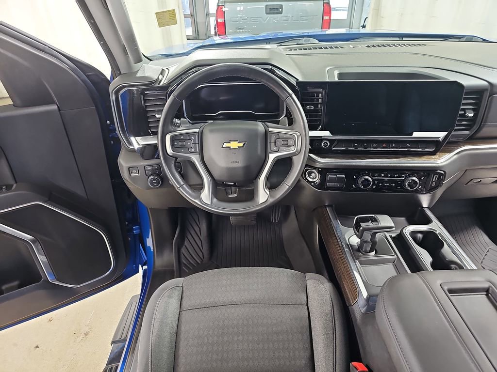 Certified 2022 Chevrolet Silverado 1500 LT image 19