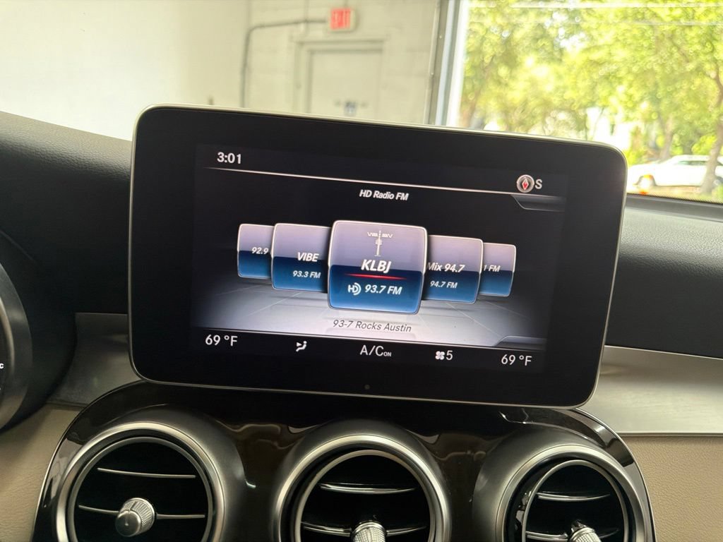 Used 2016 Mercedes-Benz GLC 300 image 31