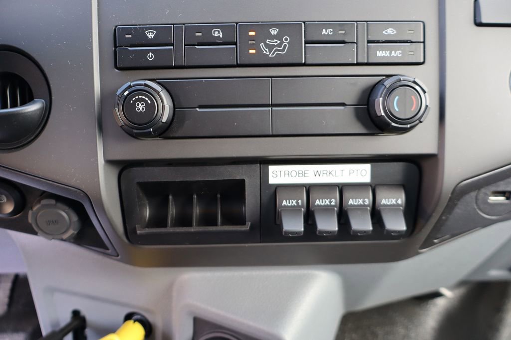 New 2027 Ford F750 2WD Regular Cab Super Duty image 9