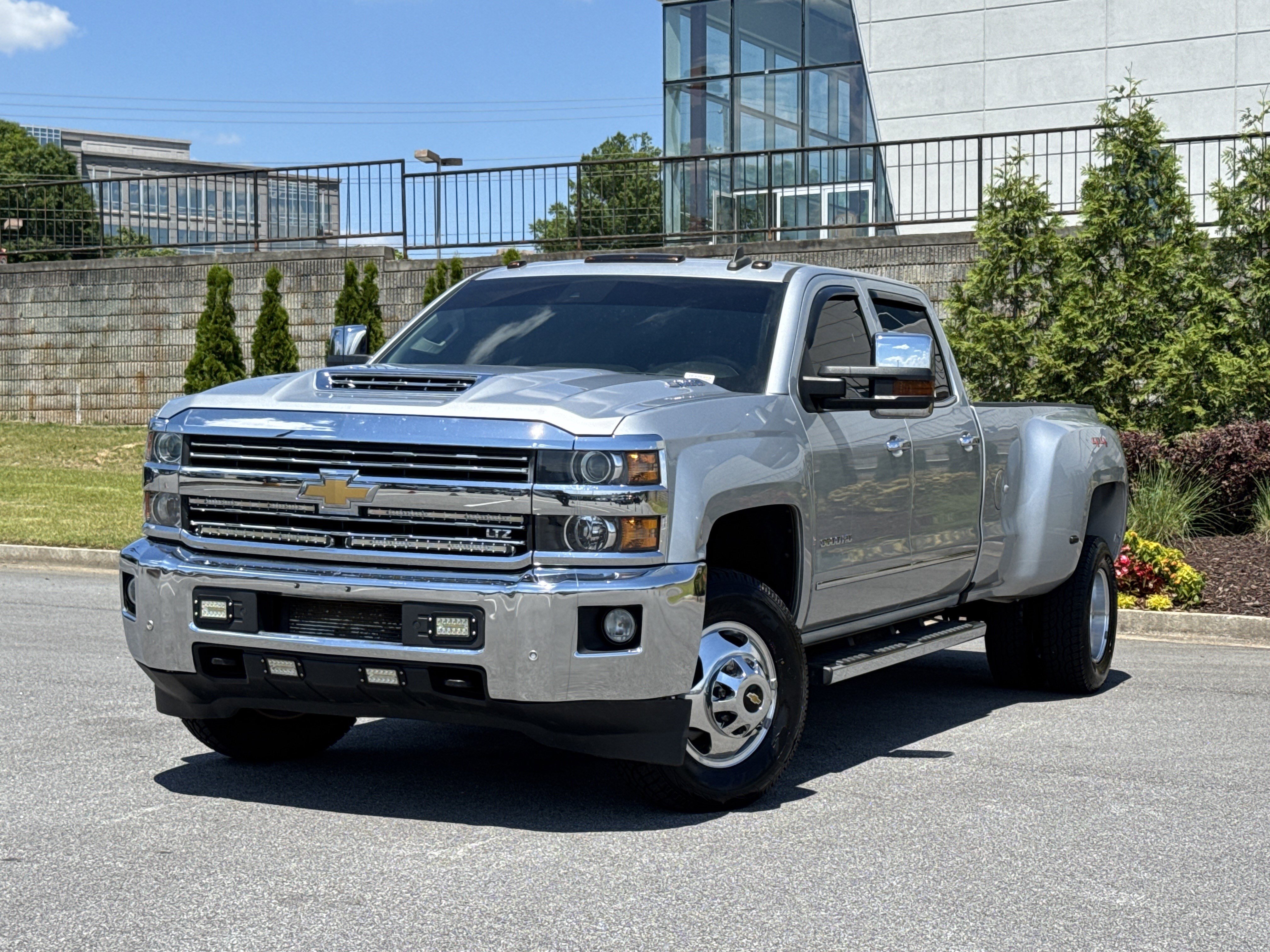 Used 2019 Chevrolet Silverado 3500 LTZ w/ Duramax Plus Package AWD/4WD image 5