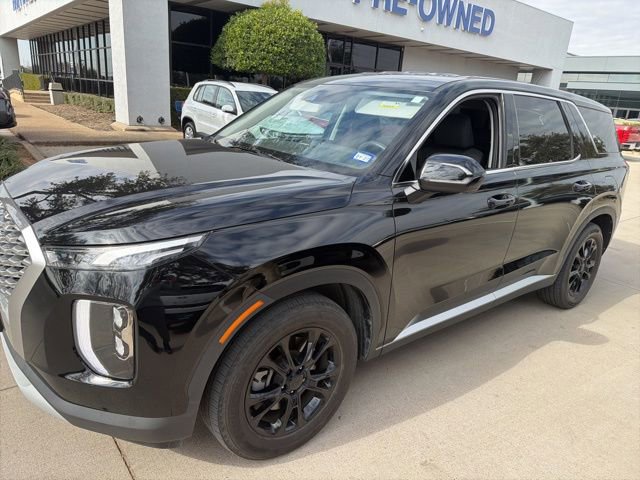 Used 2022 Hyundai Palisade SE image 1
