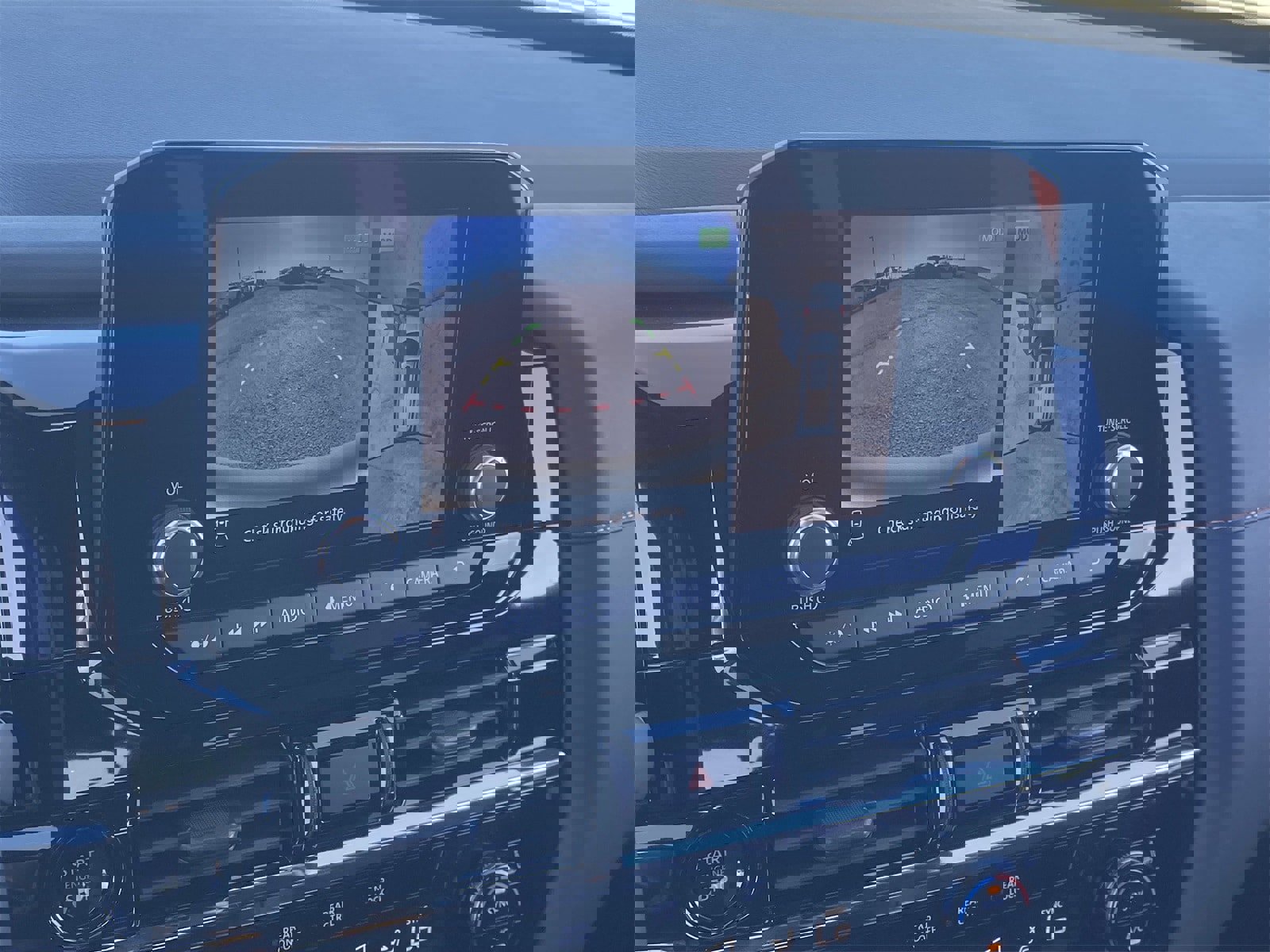 New 2025 Nissan Pathfinder Rock Creek image 28