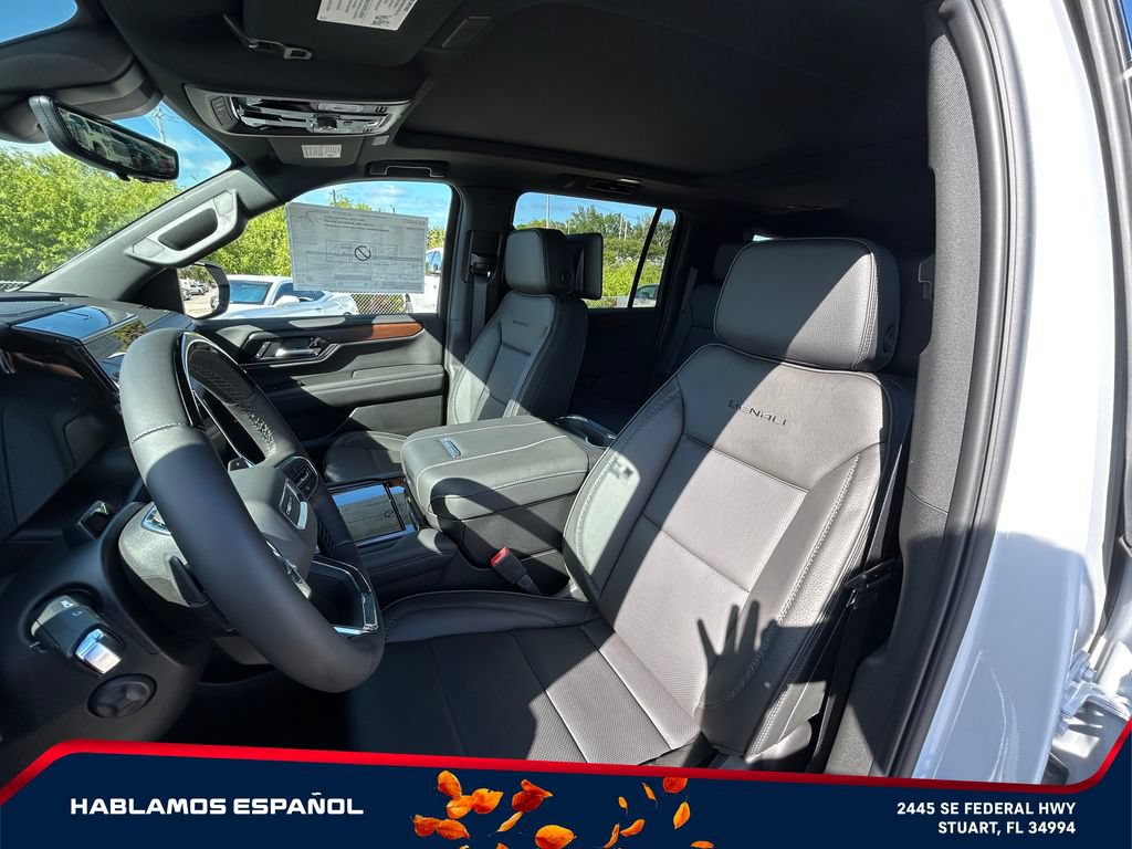 New 2026 GMC Yukon XL Denali w/ Denali Reserve Package AWD/4WD image 13