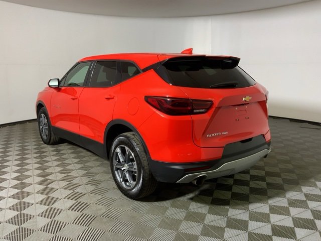 Used 2025 Chevrolet Blazer LT image 9