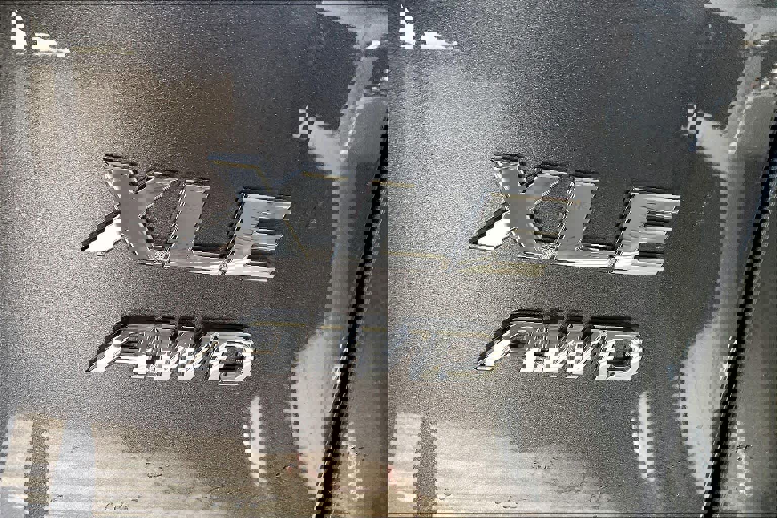 Used 2024 Toyota RAV4 XLE w/ Convenience Package image 10