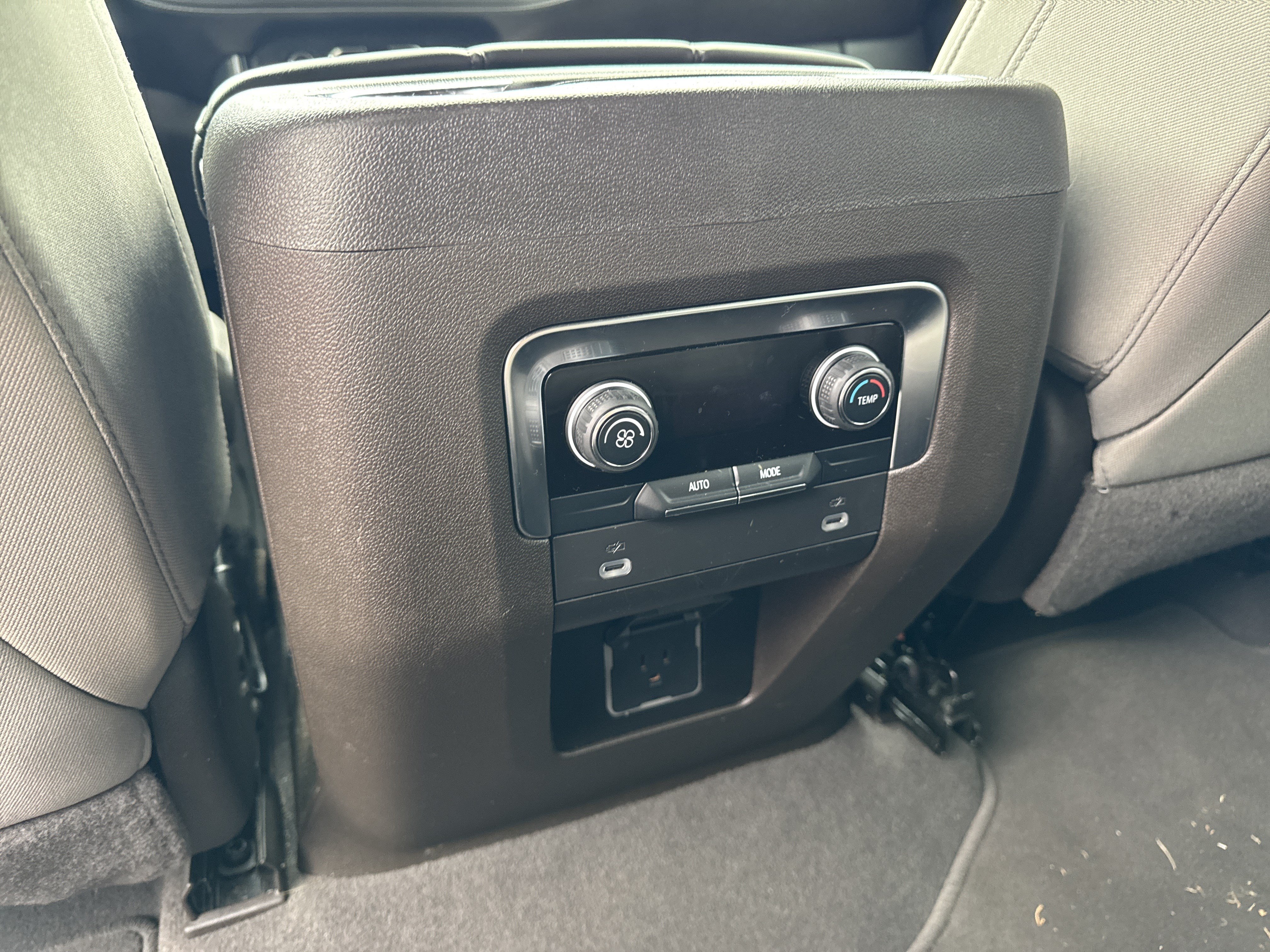 Used 2024 Chevrolet Tahoe LS w/ Driver Alert Package AWD/4WD image 17