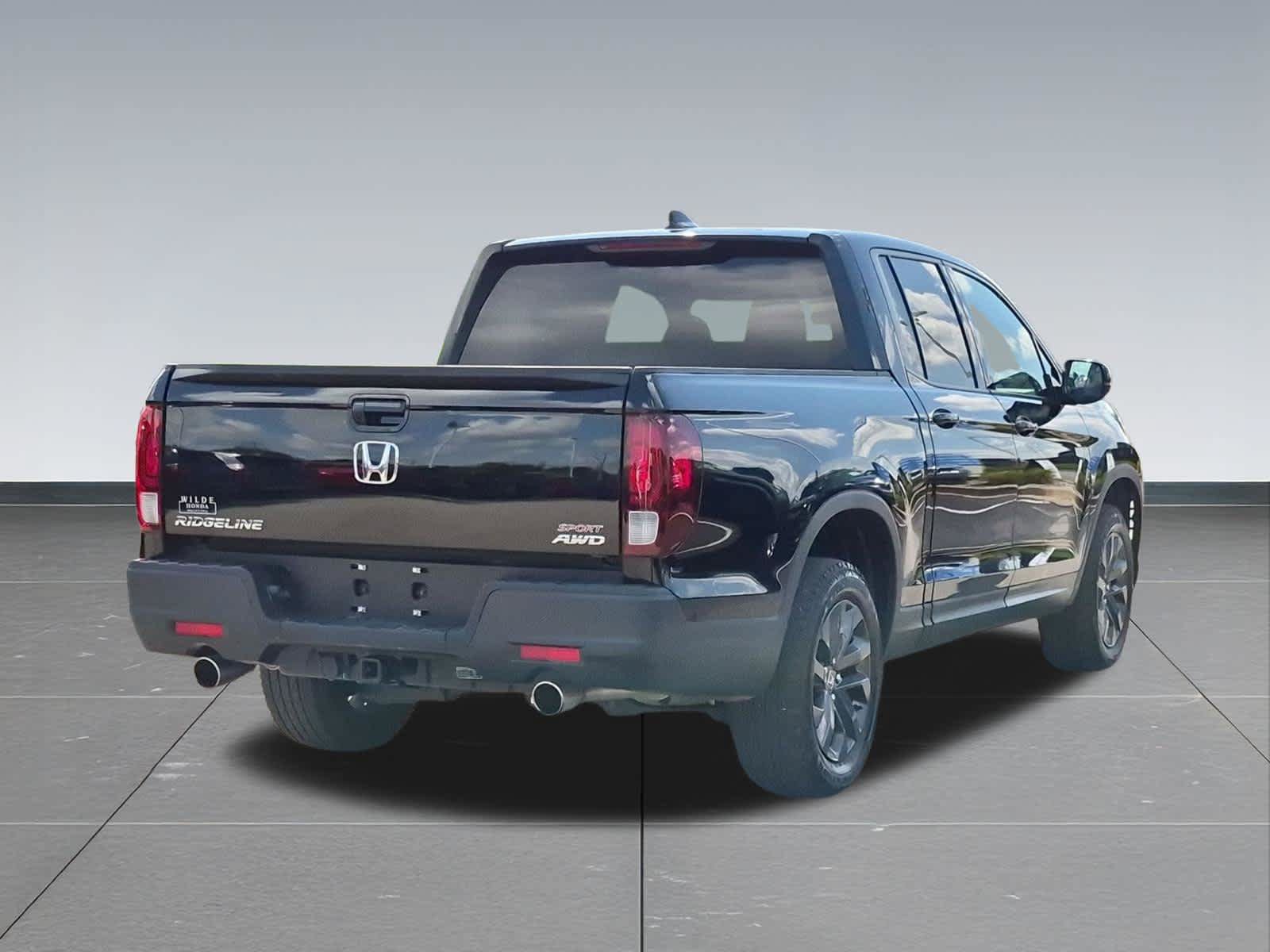 Certified 2023 Honda Ridgeline Sport image 6