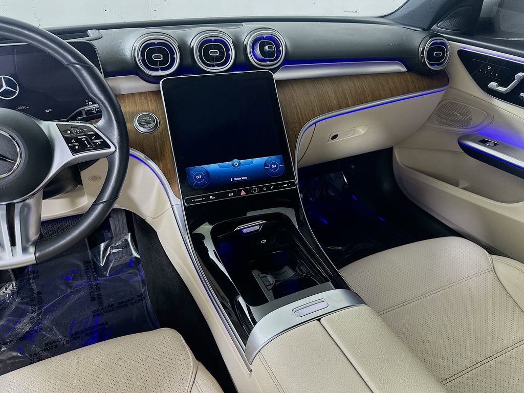 Used 2022 Mercedes-Benz C 300 4MATIC Sedan w/ Pinnacle Trim Package image 18