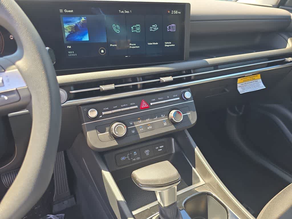 New 2026 Hyundai Tucson SE w/ Tow & Go Package FWD image 28