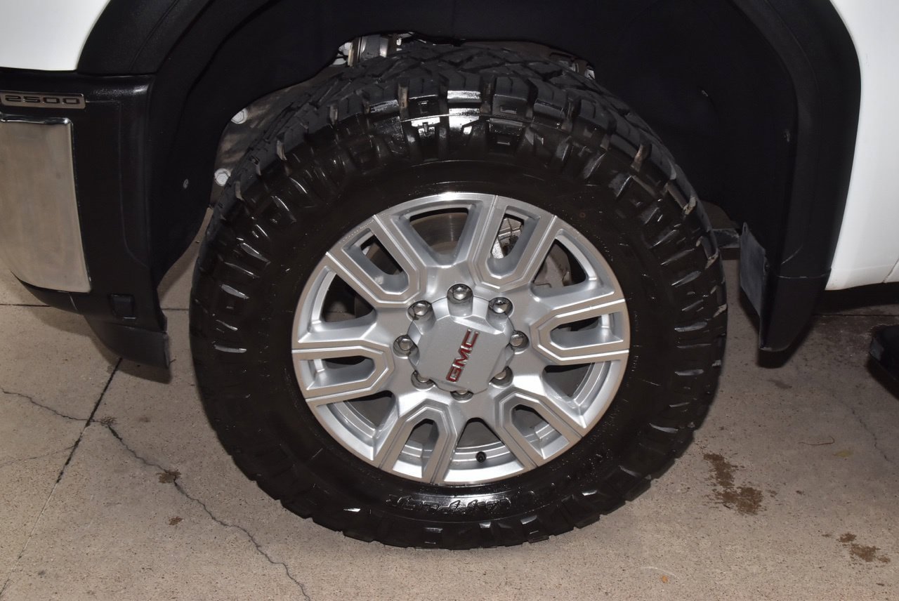 Used 2024 GMC Sierra 2500 SLT w/ SLT Convenience Package AWD/4WD image 38