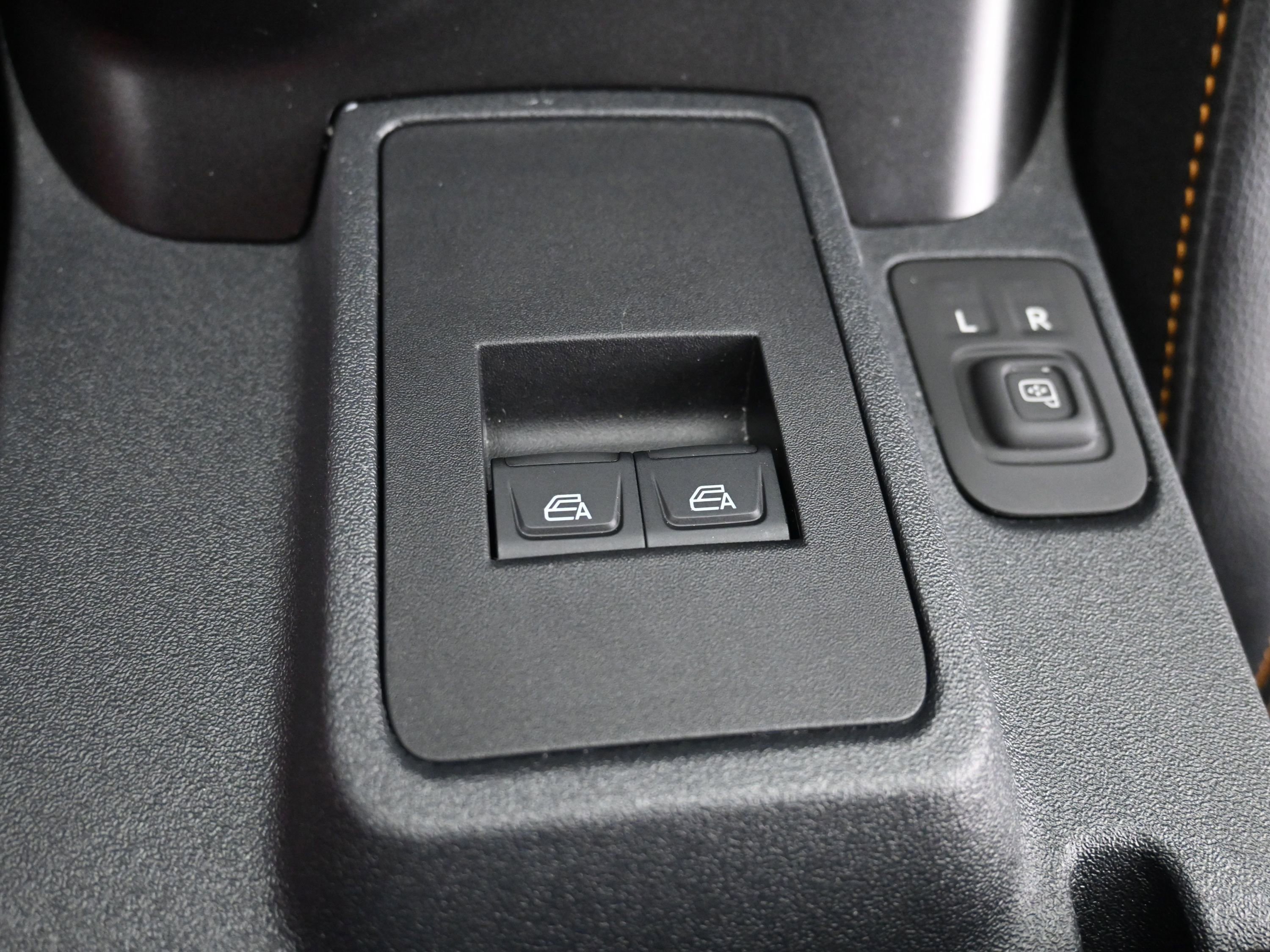 Used 2023 Ford Bronco Badlands AWD/4WD image 14