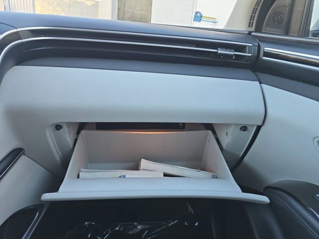 Used 2023 Hyundai Tucson Limited image 30