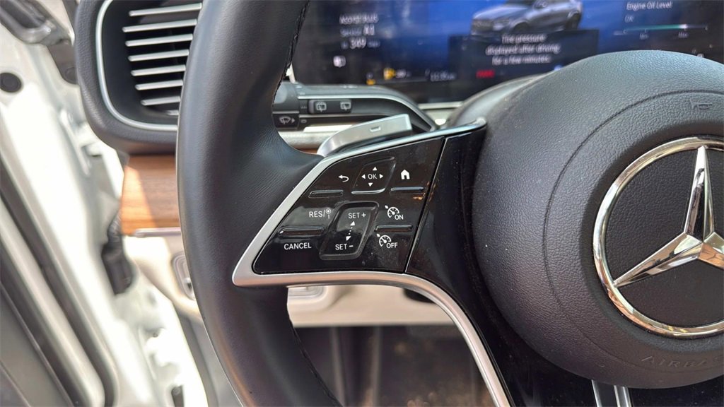 Used 2024 Mercedes-Benz GLE 450 4MATIC image 17