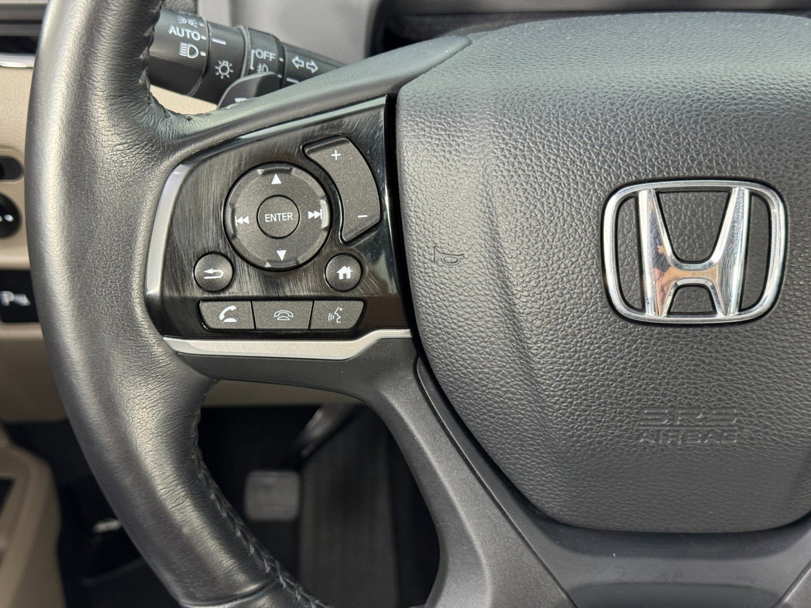Used 2020 Honda Pilot Touring image 21
