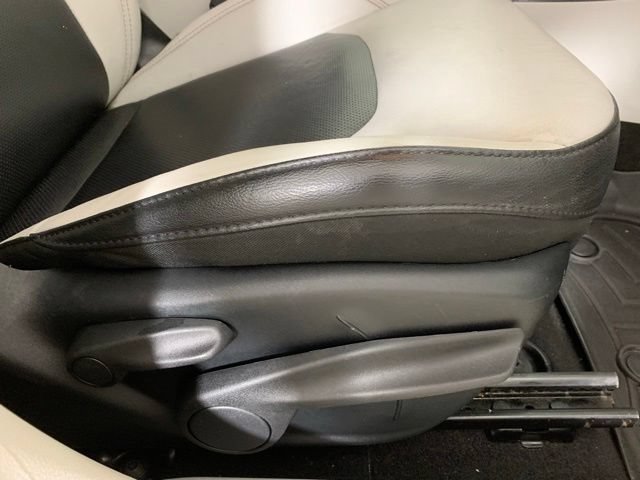 Used 2019 Jeep Compass Limited AWD/4WD image 24