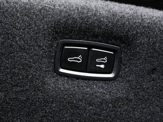 Used 2023 Audi RS e-tron GT image 28