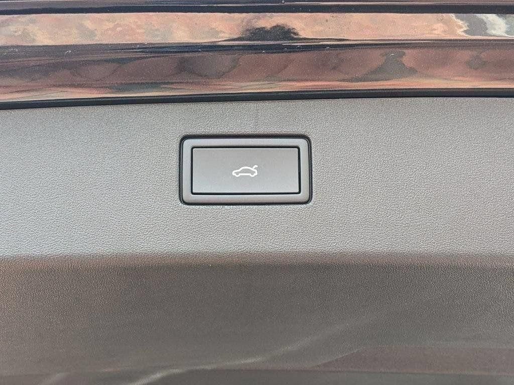 New 2026 Volkswagen Tiguan SE AWD/4WD image 30
