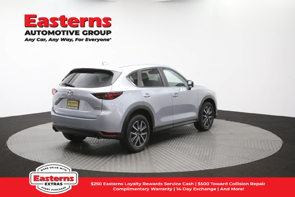 Used 2018 MAZDA CX-5 Touring w/ Preferred Equipment Package AWD/4WD image 45