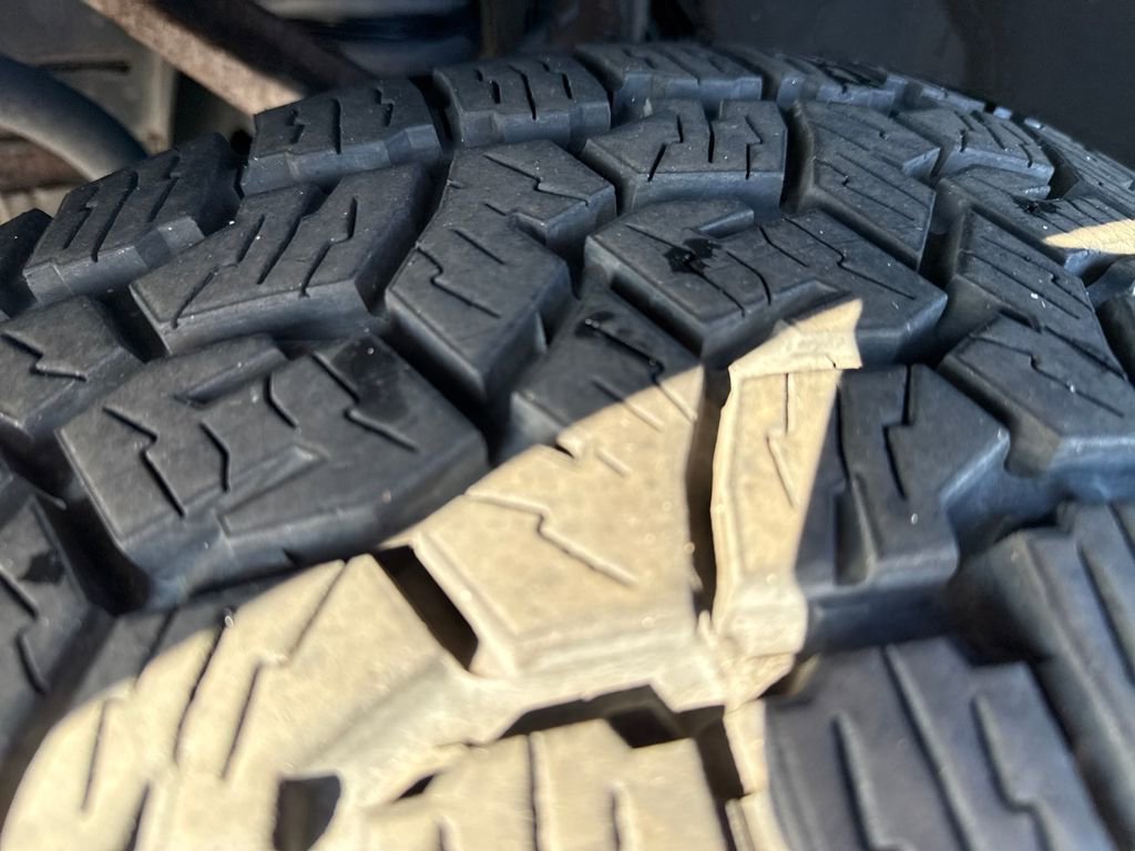 Used 2019 Chevrolet Colorado ZR2 w/ ZR2 Midnight Special Edition image 33