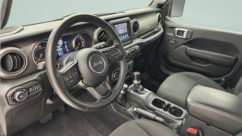 Used 2021 Jeep Wrangler Unlimited Sport AWD/4WD image 13