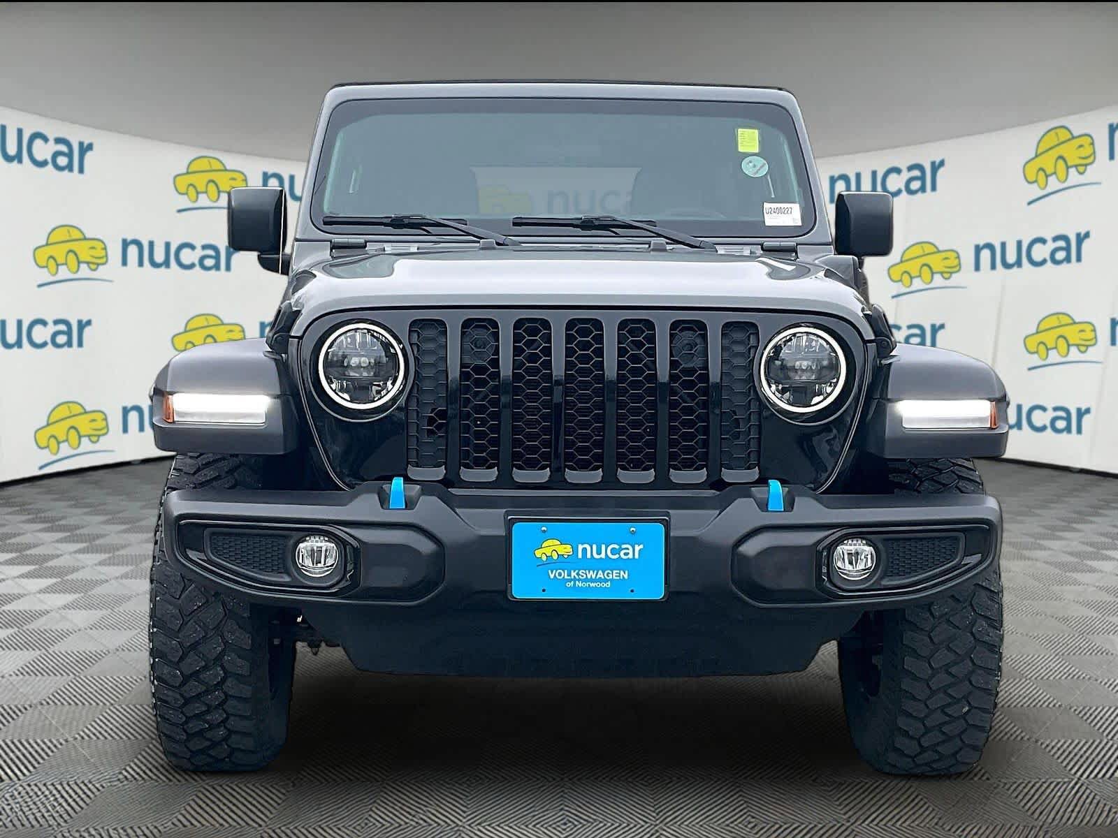 Used 2023 Jeep Wrangler Unlimited AWD/4WD image 2