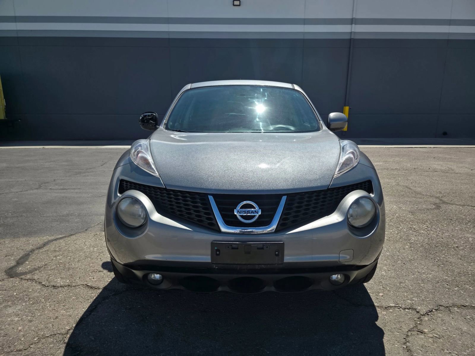 Used 2013 Nissan Juke SL image 2