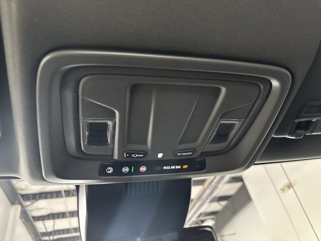 New 2025 Chevrolet Silverado 1500 LT w/ Z71 Off-Road Package image 23