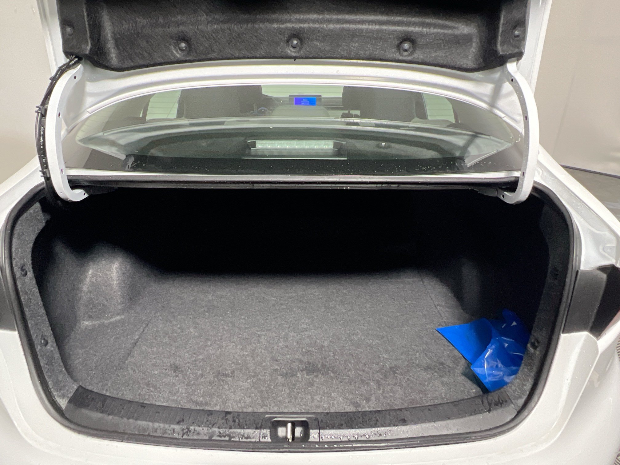 Used 2026 Toyota Corolla LE FWD image 32