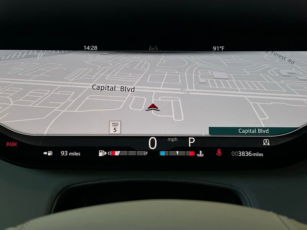 Used 2025 Land Rover Range Rover Sport Dynamic SE AWD/4WD image 19