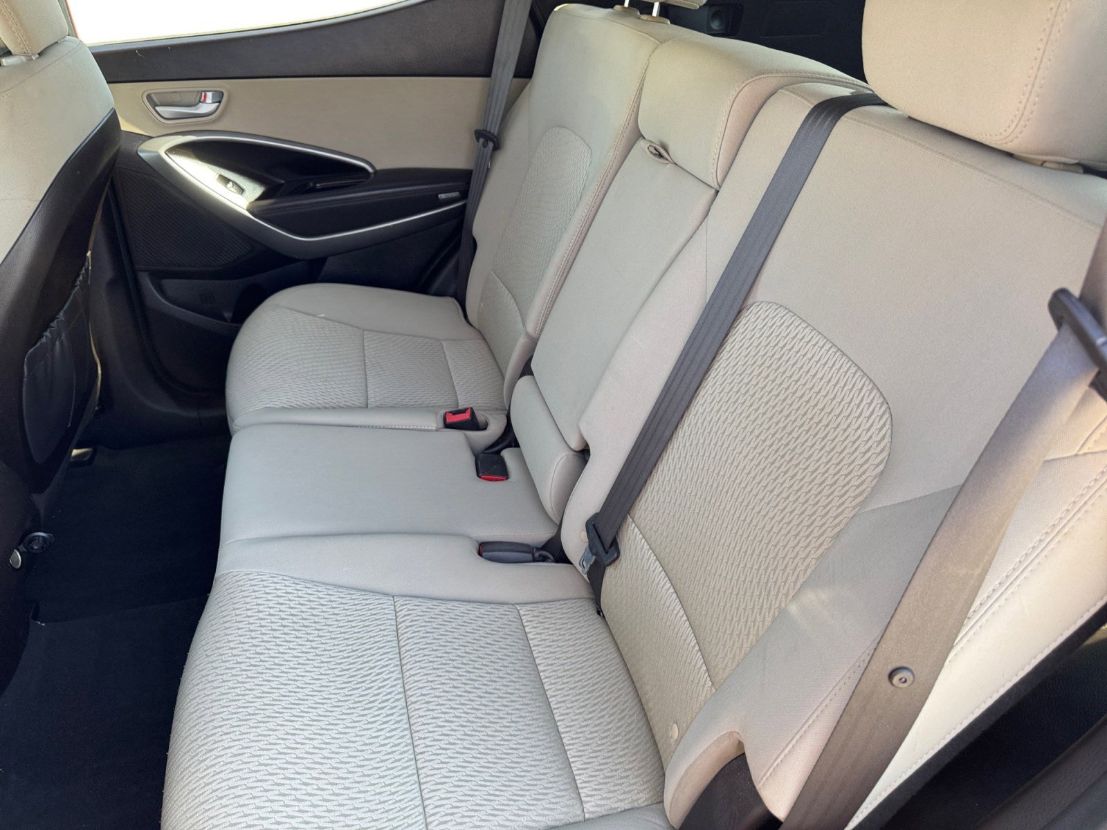 Used 2016 Hyundai Santa Fe Sport image 13