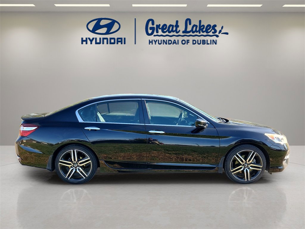 Used 2016 Honda Accord Sport image 6