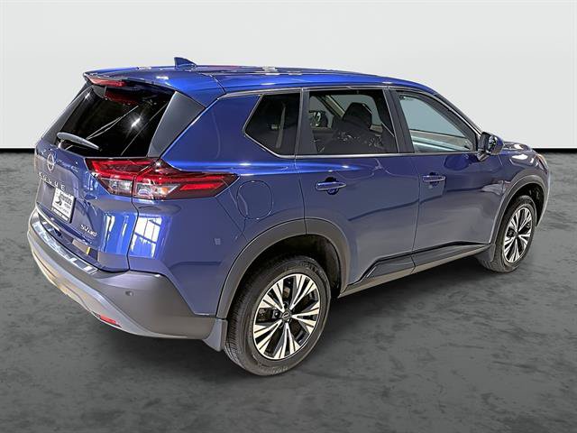 Used 2023 Nissan Rogue SV AWD/4WD image 4