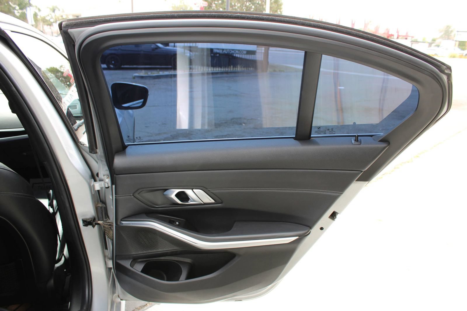 Used 2019 BMW 330i Sedan w/ Driving Assistance Package RWD image 9
