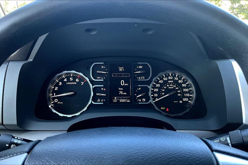 Used 2018 Toyota Tundra SR5 w/ SR5 Upgrade Package RWD image 12