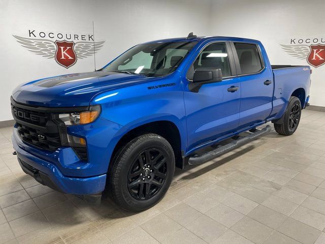 Used 2023 Chevrolet Silverado 1500 Custom w/ Rally Edition image 3