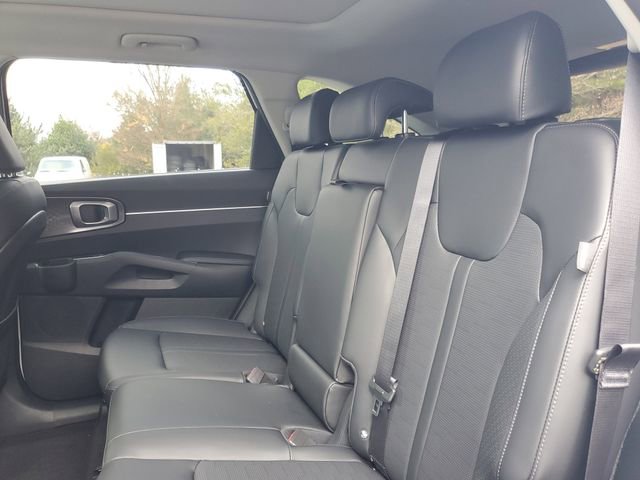 New 2026 Kia Sorento S w/ S Panoramic Sunroof Package image 9