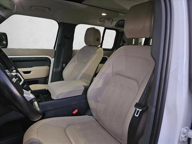 Used 2022 Land Rover Defender 110 S image 17
