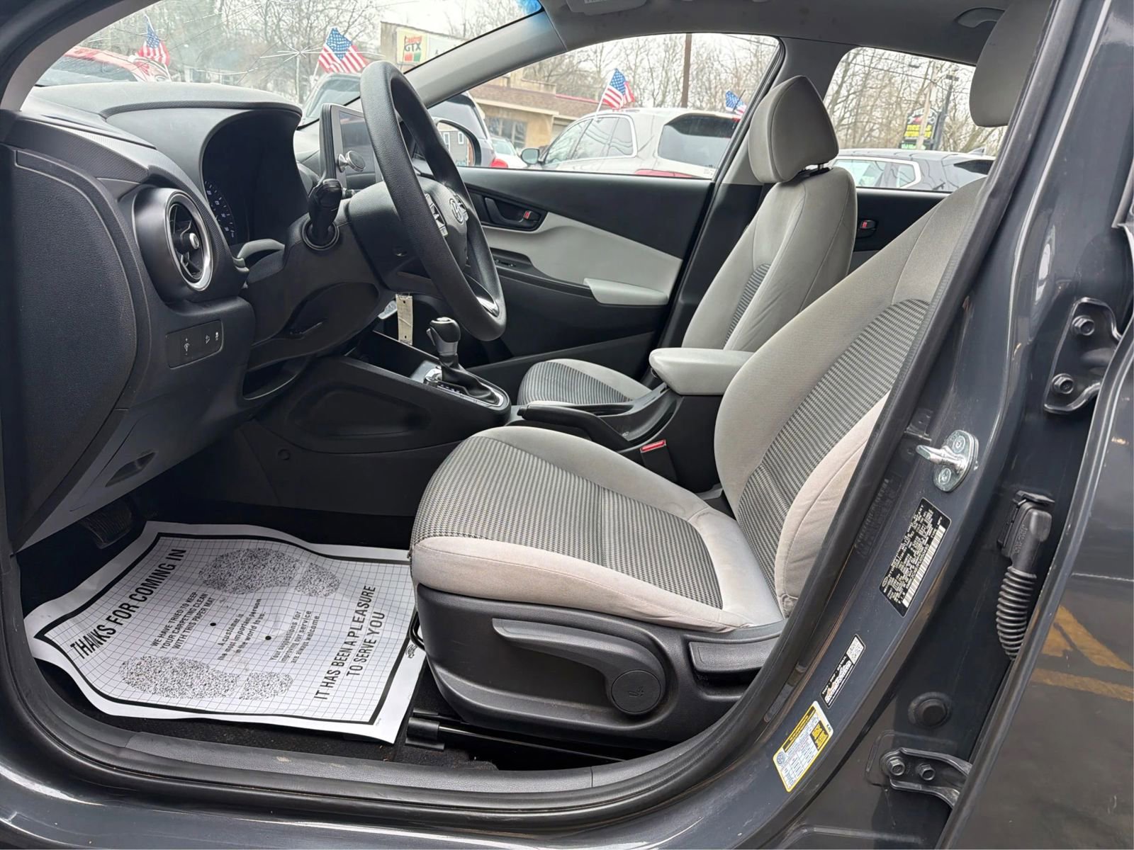 Used 2023 Hyundai Kona SE image 18