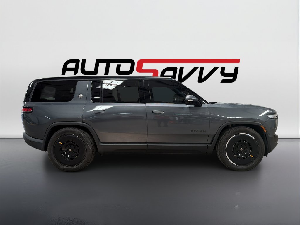 Used 2025 Rivian R1S Adventure Dual AWD/4WD image 4