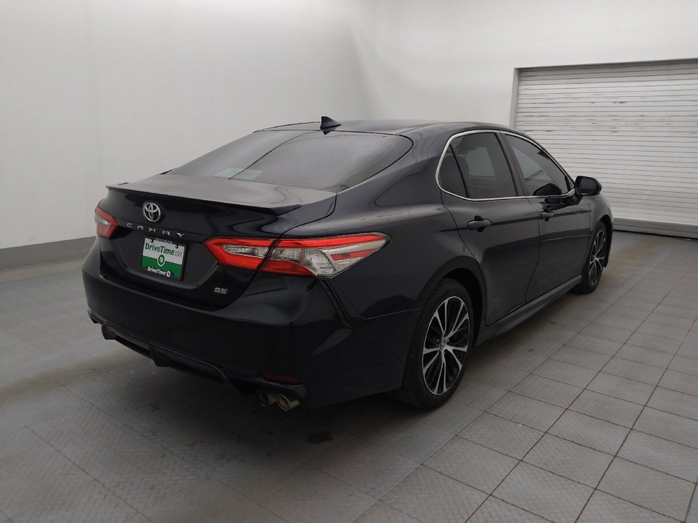 Used 2019 Toyota Camry SE image 9