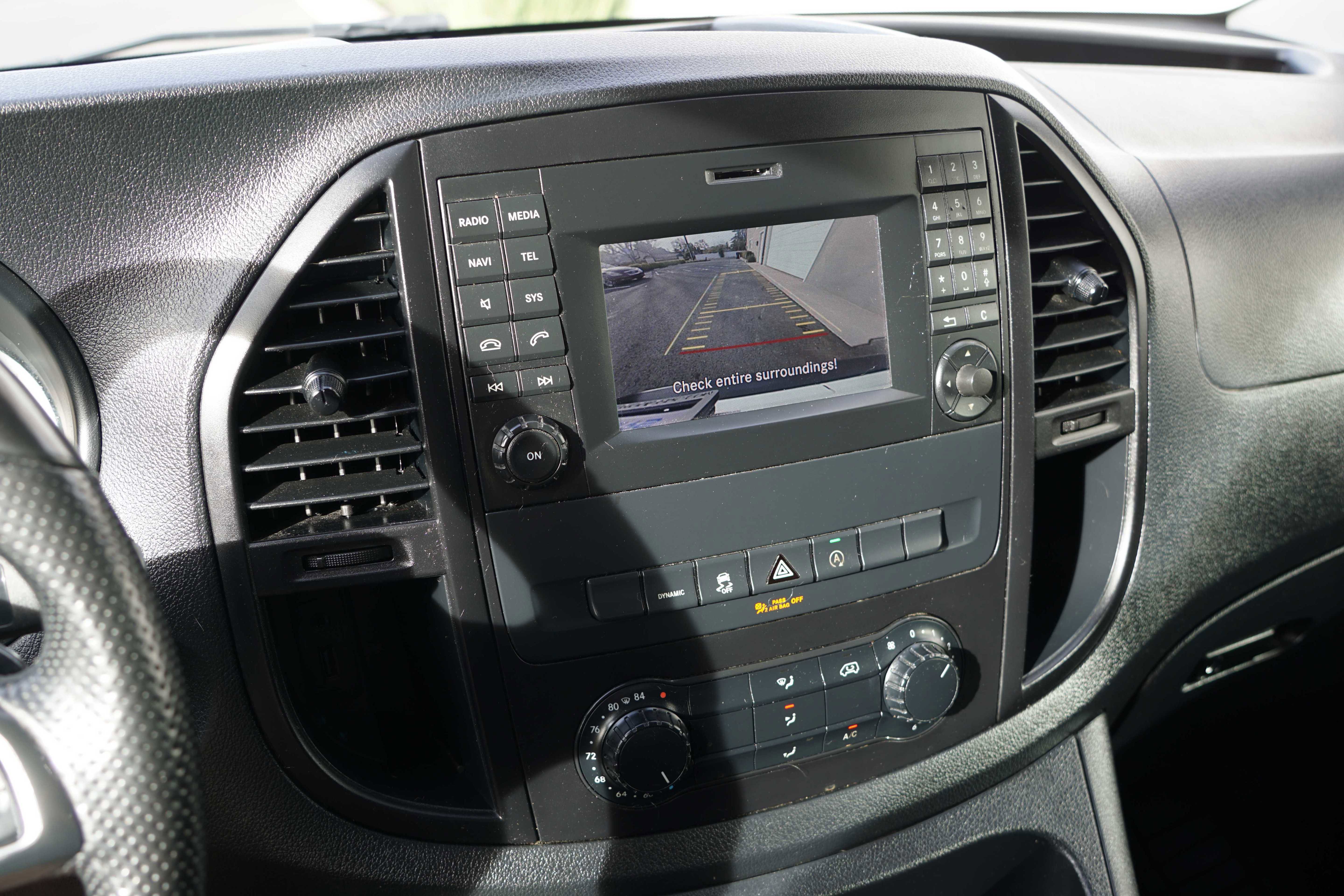 Used 2020 Mercedes-Benz Metris image 33