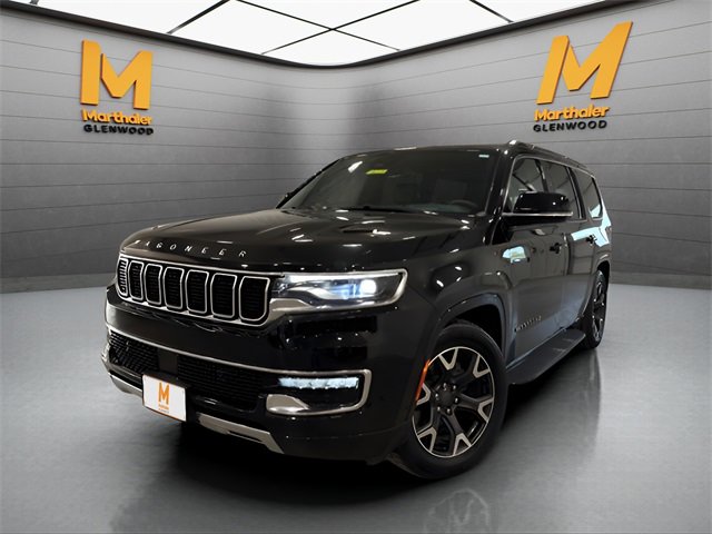 Used 2024 Jeep Wagoneer Series III image 3