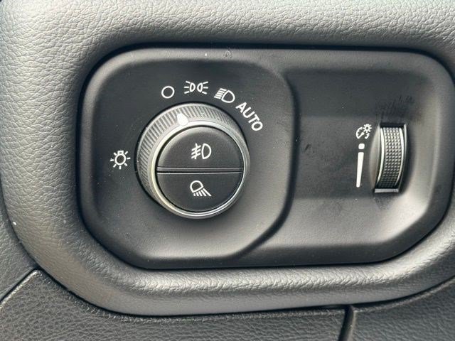 New 2026 RAM 1500 Big Horn w/ Night Edition AWD/4WD image 12