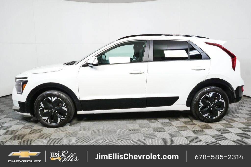 Used 2023 Kia Niro Wind w/ Wind Preserve Package FWD image 30