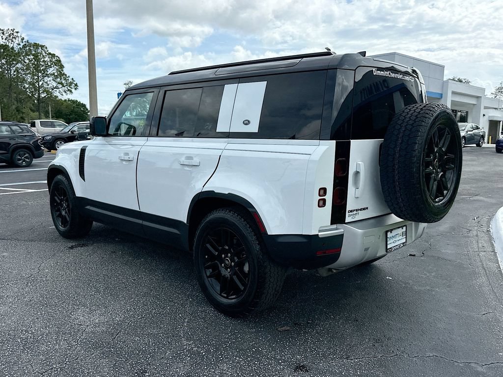 Used 2023 Land Rover Defender 110 S AWD/4WD image 7