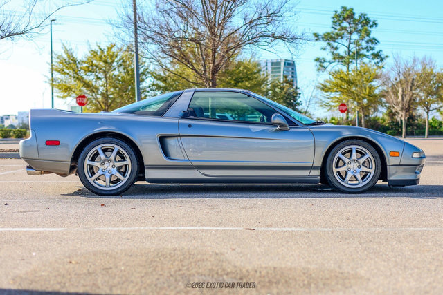 Used 1999 Acura NSX T image 9