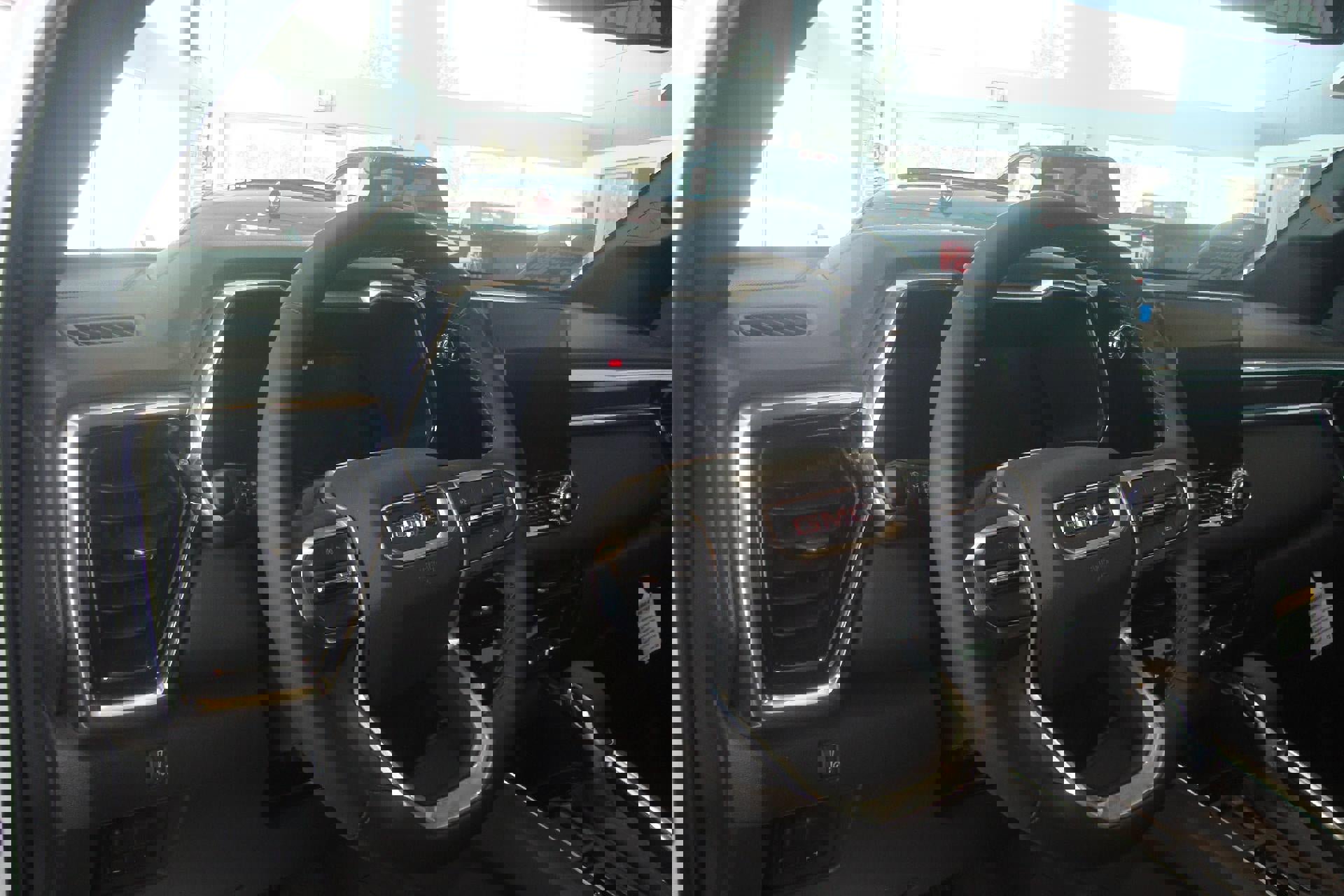 New 2025 GMC Canyon Elevation w/ Convenience Package RWD image 7