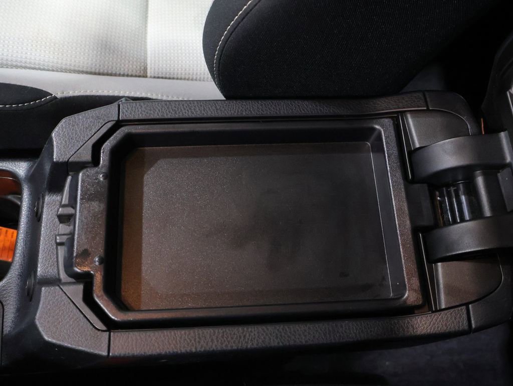 Used 2018 Toyota RAV4 XLE w/ Convenience Package image 30