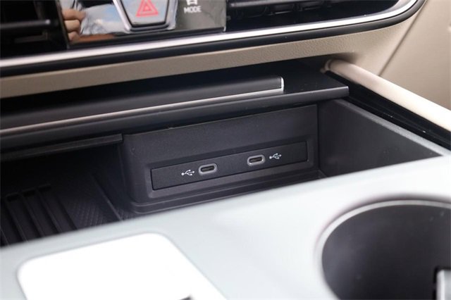 New 2026 Volkswagen Atlas SE image 16